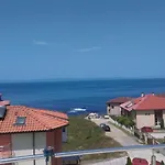 Family Coral 3* Sozopol