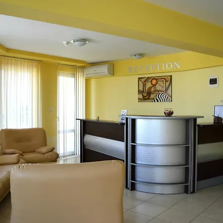 Family Coral 3* Sozopol