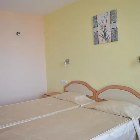 Hotel Family Coral 3*