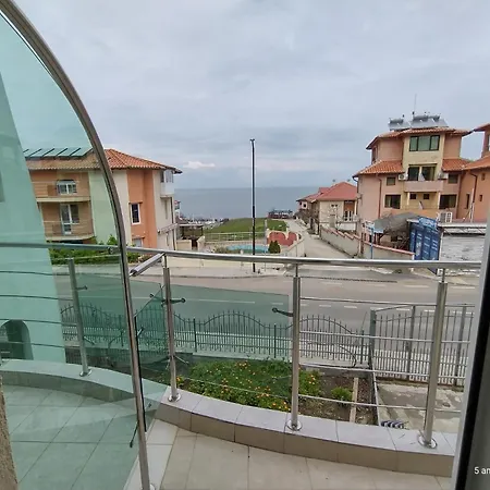 Family Coral 3* Sozopol
